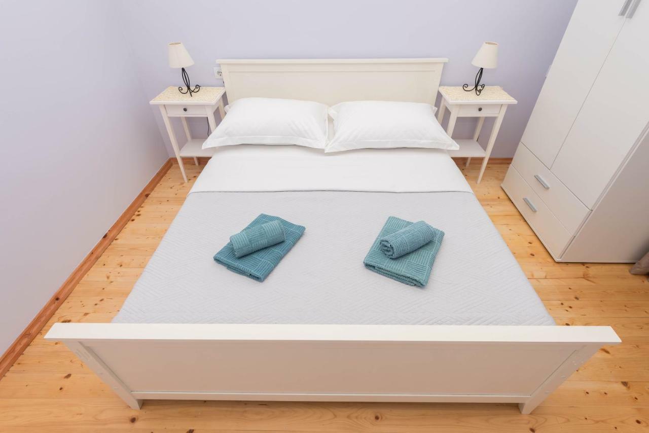 Appartement Obala à Podgora Extérieur photo
