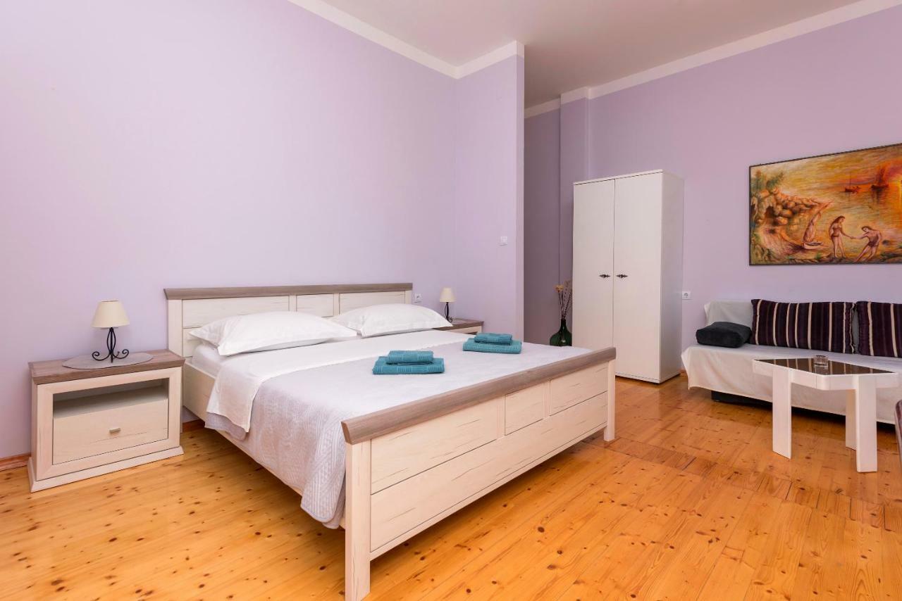 Appartement Obala à Podgora Extérieur photo